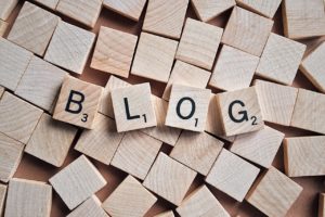 blog bogstaver i træ